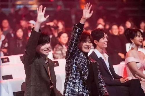 吃瓜娱乐圈博主有哪些人,揭秘幕后故事，解码明星生活