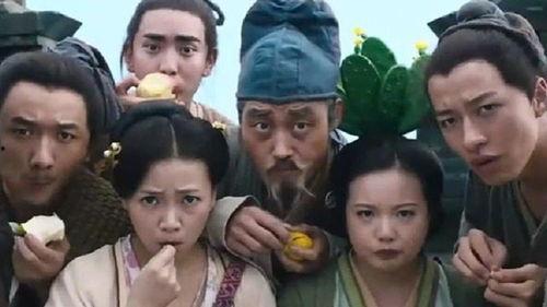 娱乐吃瓜是真是假,真相还是谣言？揭秘明星幕后故事