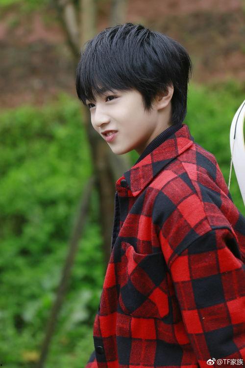 吃瓜娱乐爆料刘耀文视频